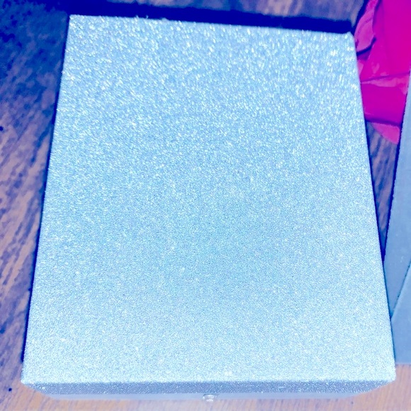 NWT Beautiful Ruby Red heart ♥️ with lab created Diamonds Necklace. - Picture 10 of 11